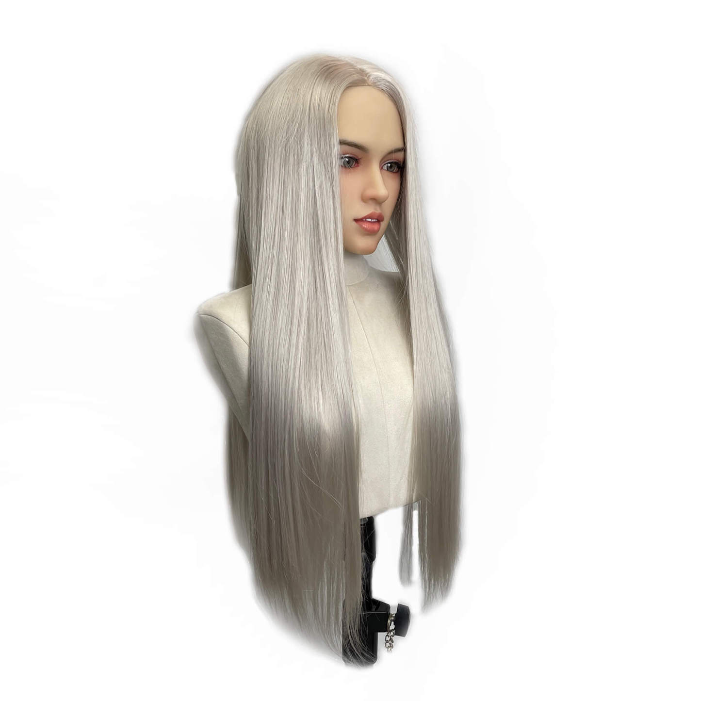 Synthetic wigs, including matte synthetic hair, are suitable for both daily and medical use.