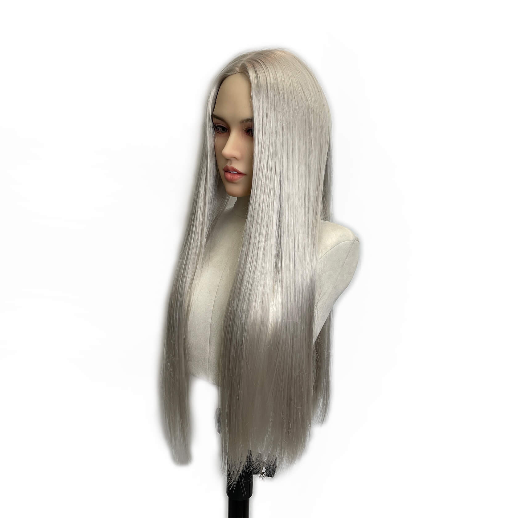 Synthetic wigs, including matte synthetic hair, are suitable for both daily and medical use.