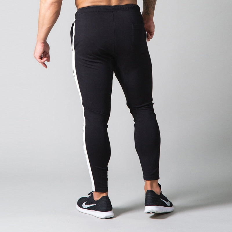 MEN'S TECH JOGGERS