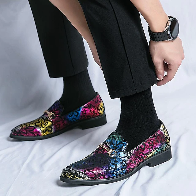 Classic embroidered men's shoes pointed toe lazy toe shoes