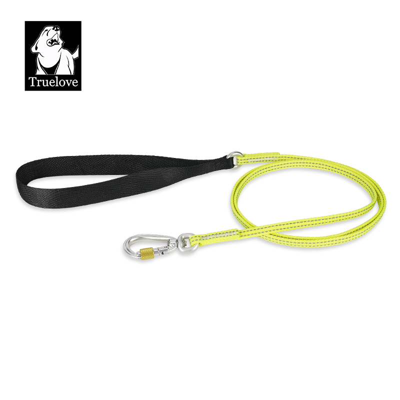 Truelove’s Reflective Lightweight Leash: Nighttime Safety, Daytime Convenience (TLL2772)