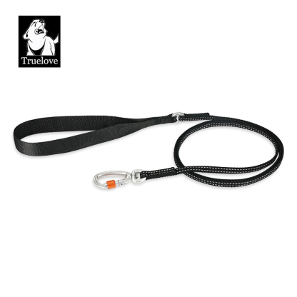 Truelove’s Reflective Lightweight Leash: Nighttime Safety, Daytime Convenience (TLL2772)