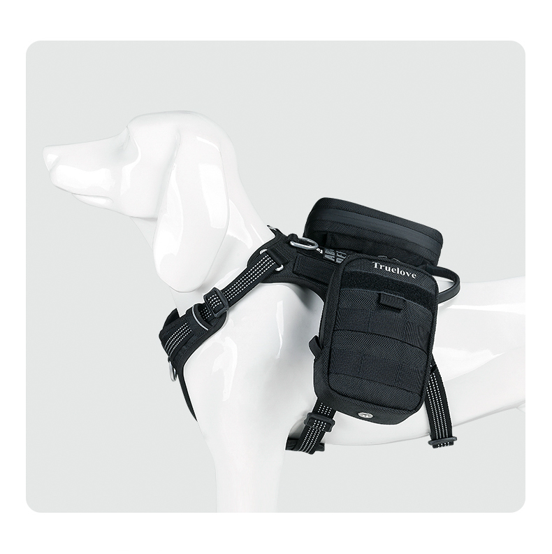 Truelove’s Pet Pouch: Durability and Versatility Meet On-the-Go Convenience (TLB3012)