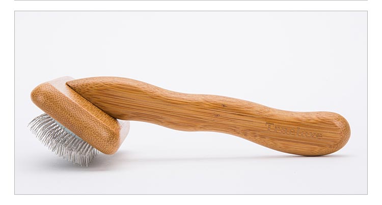 Truelove Bamboo Elegance: Stainless Steel Deep-Care Pet Comb with Ergonomic Design (TLK20131)