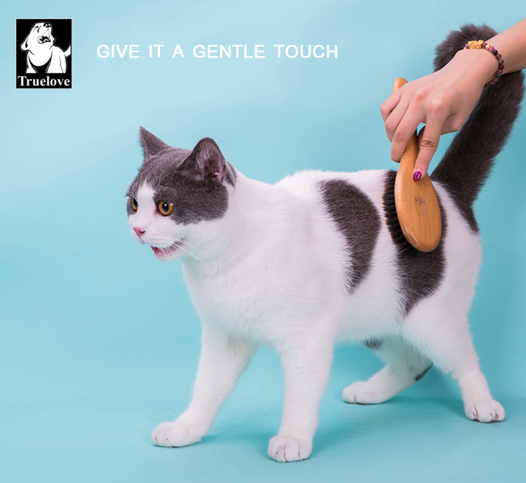 Truelove NatureTouch: Bamboo Handled Brush with Authentic Boar Bristles for Pets (TLK21131)