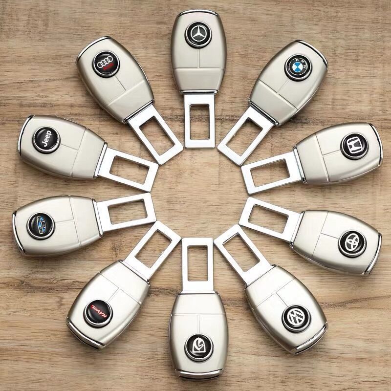 ( 🎉TODAY'S PROMOTION - 50% OFF🎁) Metal Seat Belt Extender For High-Eend Vehicles