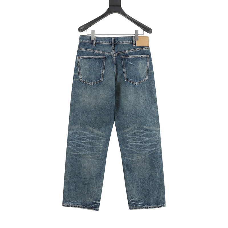 Blue Distressed Jeans – Premium Men's Denim with Vintage Wash and Modern Casual Style