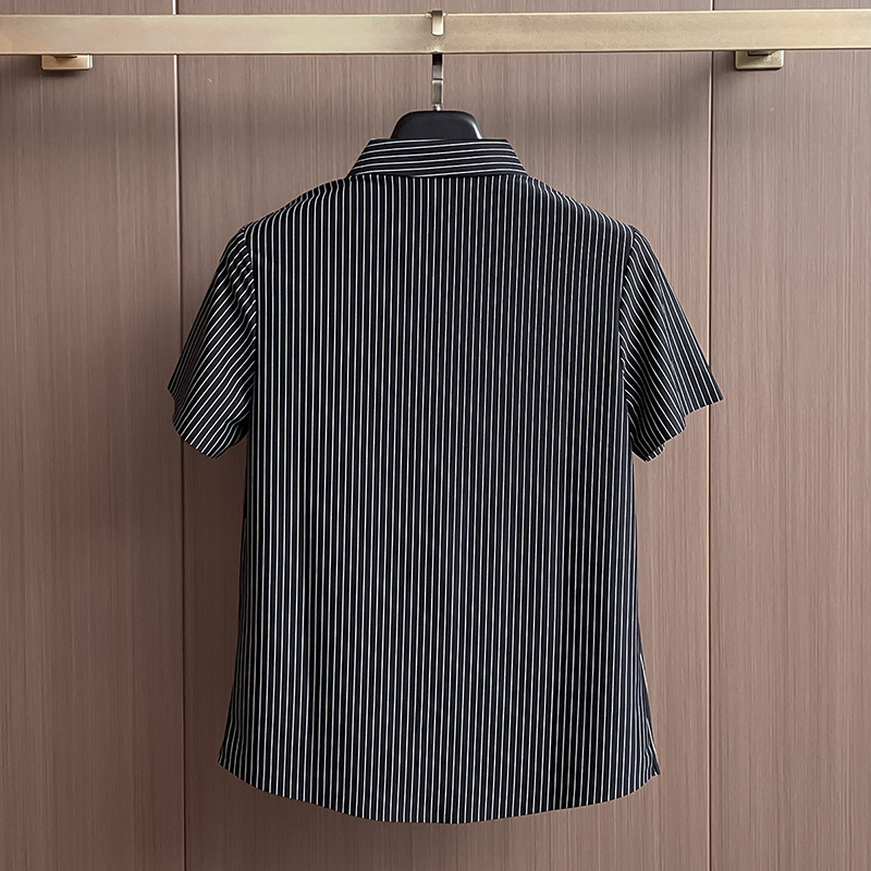 Premium Ice Silk Short Sleeve Business Shirt – Seamless Bonded Casual Dress Shirt for Professionals