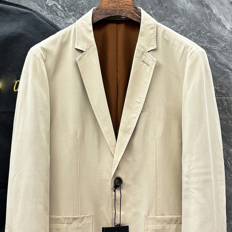 2025 New Waterproof Dustproof Lightweight Comfortable Men's Casual Trench Coat Blazer