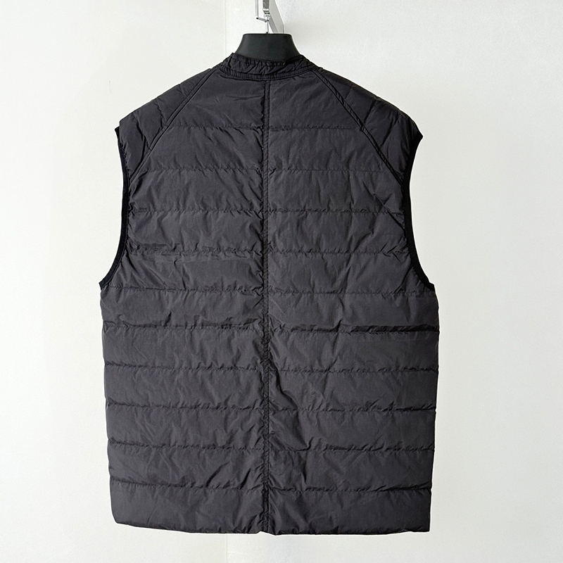 Quilted Stand Collar Puffer Vest – Lightweight Padded Men's Gilet with Modern Fit and Everyday Comfort