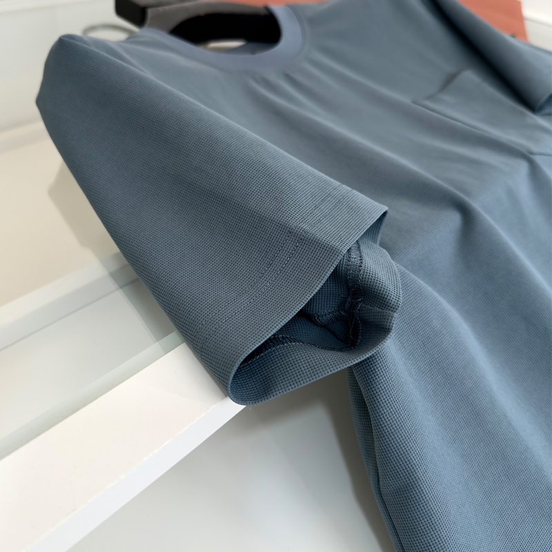 2025 New Cotton Men's Casual Round Neck Short Sleeve T-Shirt, Comfortable Breathable Relaxed Fit with Front Chest Pocket