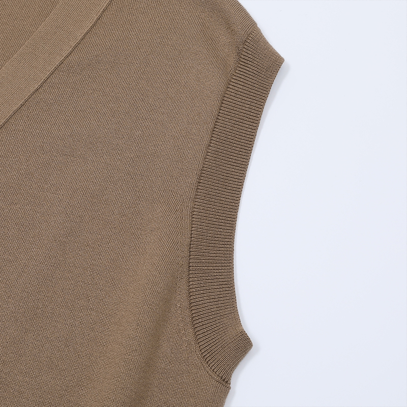 2026 Classic Cashmere Vest – Men's Deep Khaki Wool Knit Sleeveless Sweater Sizes 46-54 Available