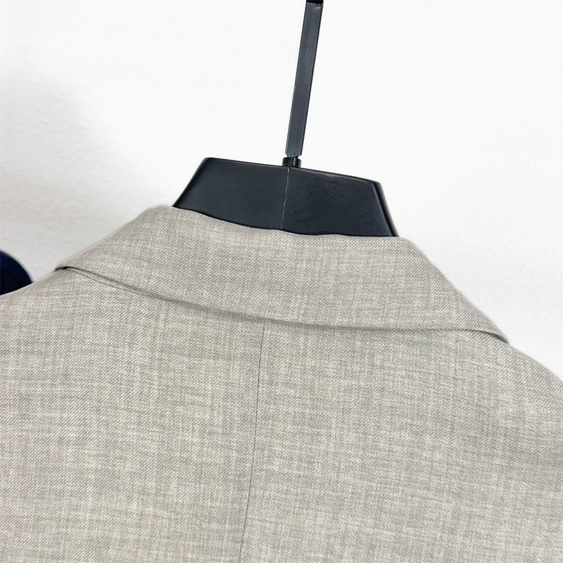 2025 Spring/Summer Luxury Worsted Fabric Premium Tailoring Modern Slim Fit Versatile Elegance Men's Business Casual Blazer