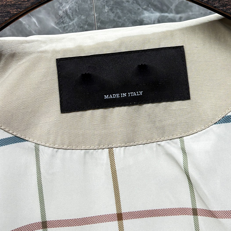 2025 New Waterproof Dustproof Lightweight Comfortable Men's Casual Trench Coat Jacket