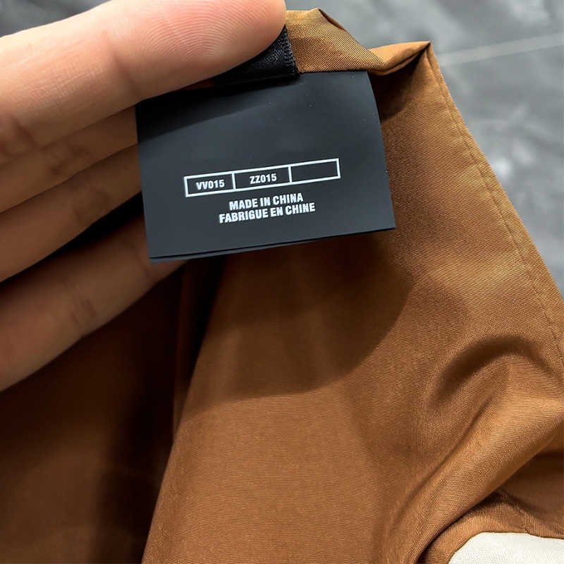 2025 New Waterproof Dustproof Lightweight Comfortable Men's Casual Trench Coat Blazer