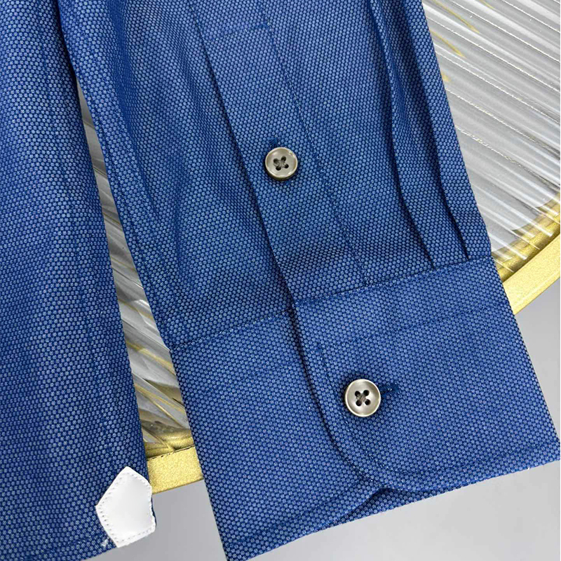 2025 New Lightweight Silky Soft Skin-Friendly  Slim-Fit Men's Business Casual Long Sleeve Shirt