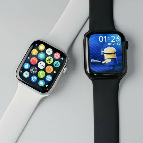 Modio MW09 Fashion Smart Watch with Full Display