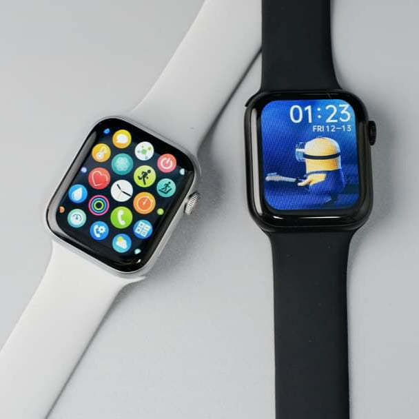 Modio MW09 Fashion Smart Watch with Full Display