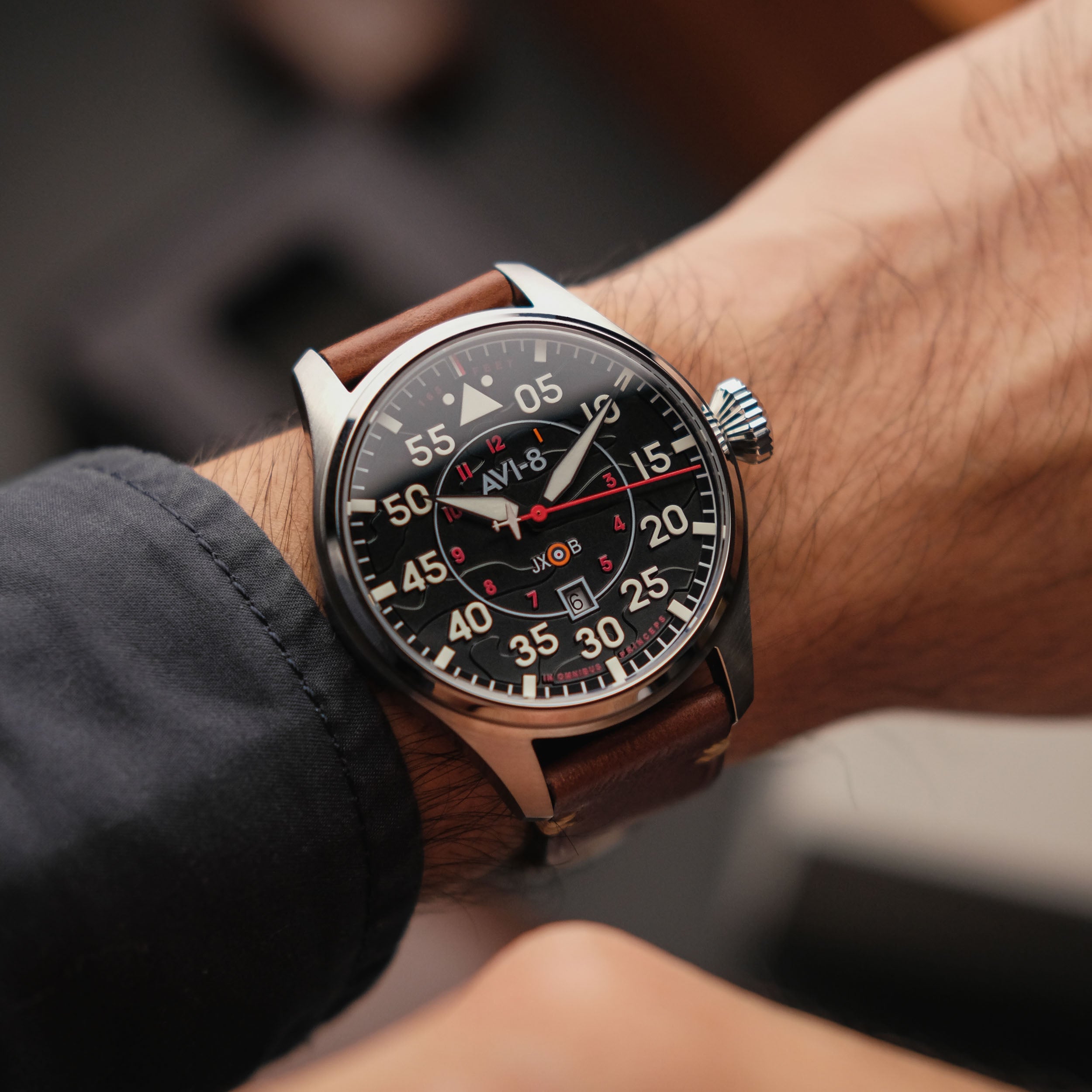 AVI-8 Hawker Hurricane Clowes Automatic Black Brown-TIME.SHOP