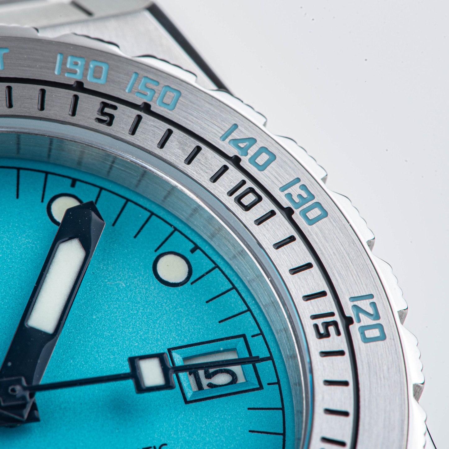 Seestern Vintage 407 600T Light Blue Dial Ceramic Bezel-TIME.SHOP