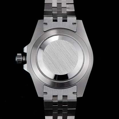 GMT DIVER'S SU126710BLRO V2 Red & Blue Bezel-TIME.SHOP