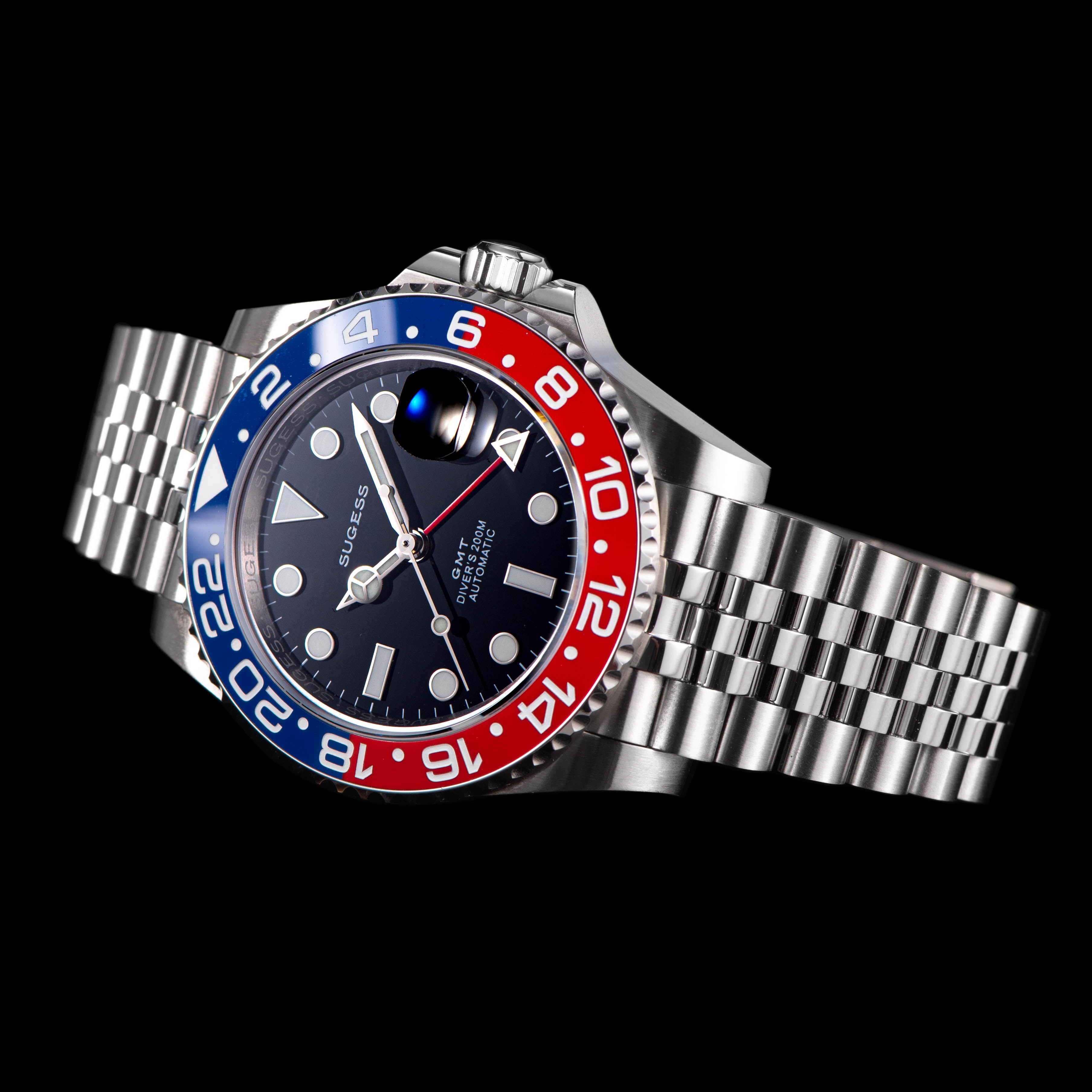 GMT DIVER'S SU126710BLRO V2 Red & Blue Bezel-TIME.SHOP