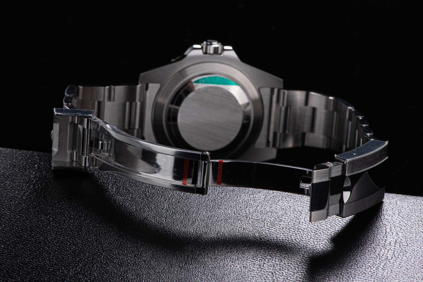 GMT DIVER'S SU126710BLRO V2 Red & Blue Bezel-TIME.SHOP