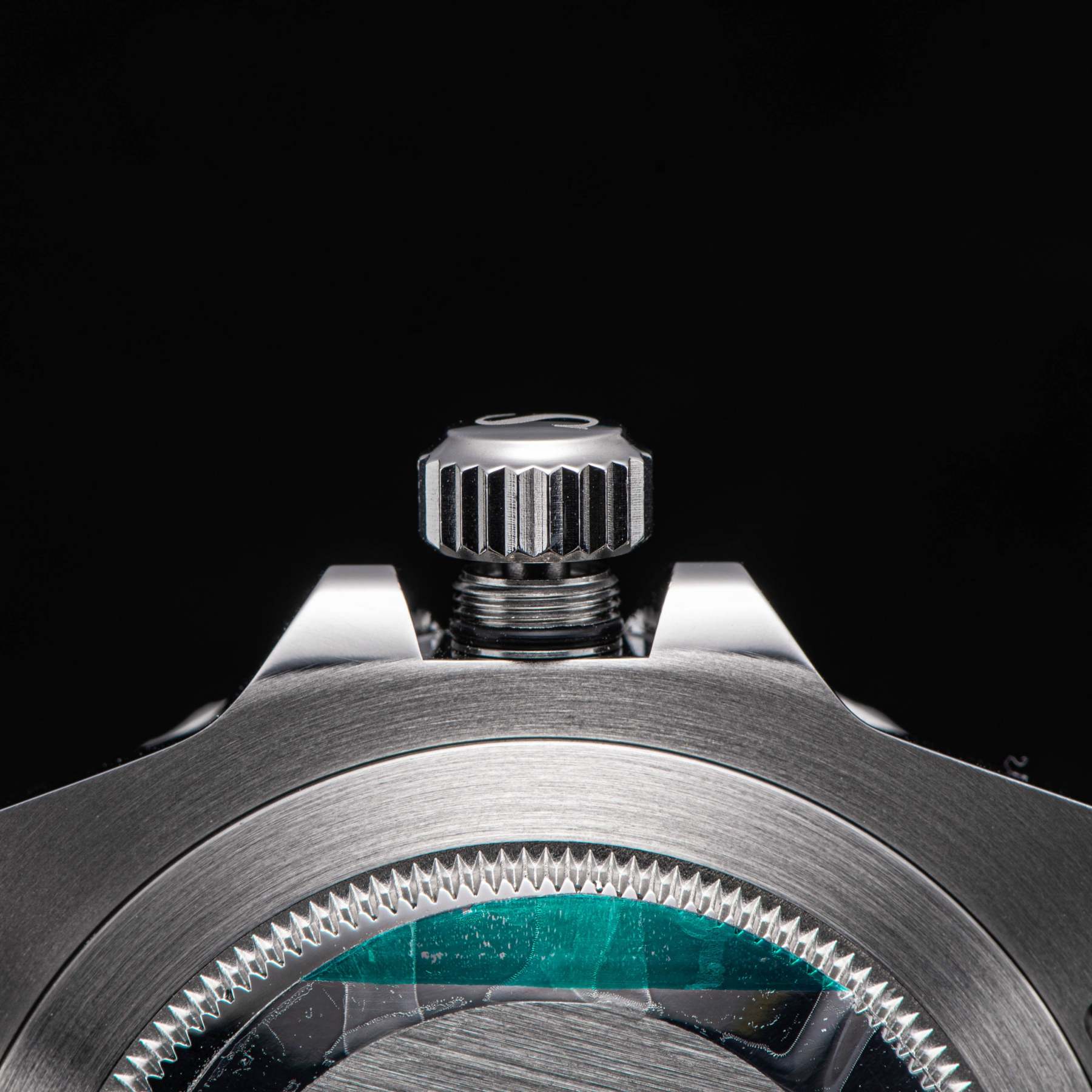 GMT DIVER'S SU126710BLRO V2 Red & Blue Bezel-TIME.SHOP