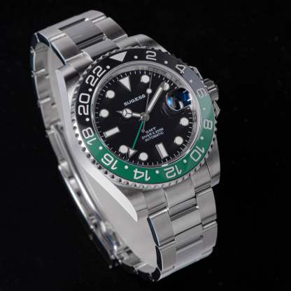 GMT DIVER'S SG116710LN Green Black Bezel Jubilee Bracelet-TIME.SHOP