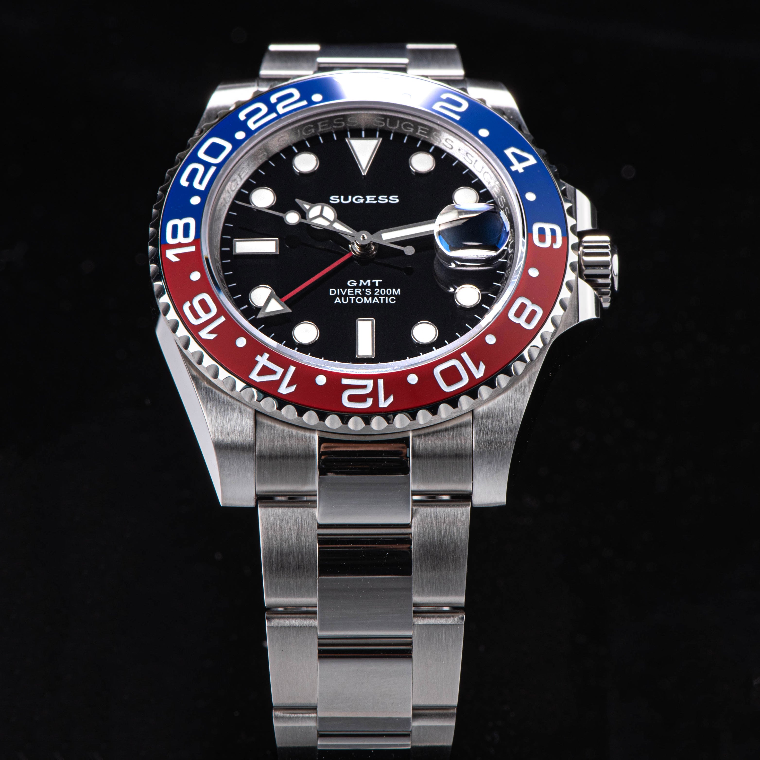 GMT DIVER'S SU126710BLRO V2 Red & Blue Bezel-TIME.SHOP