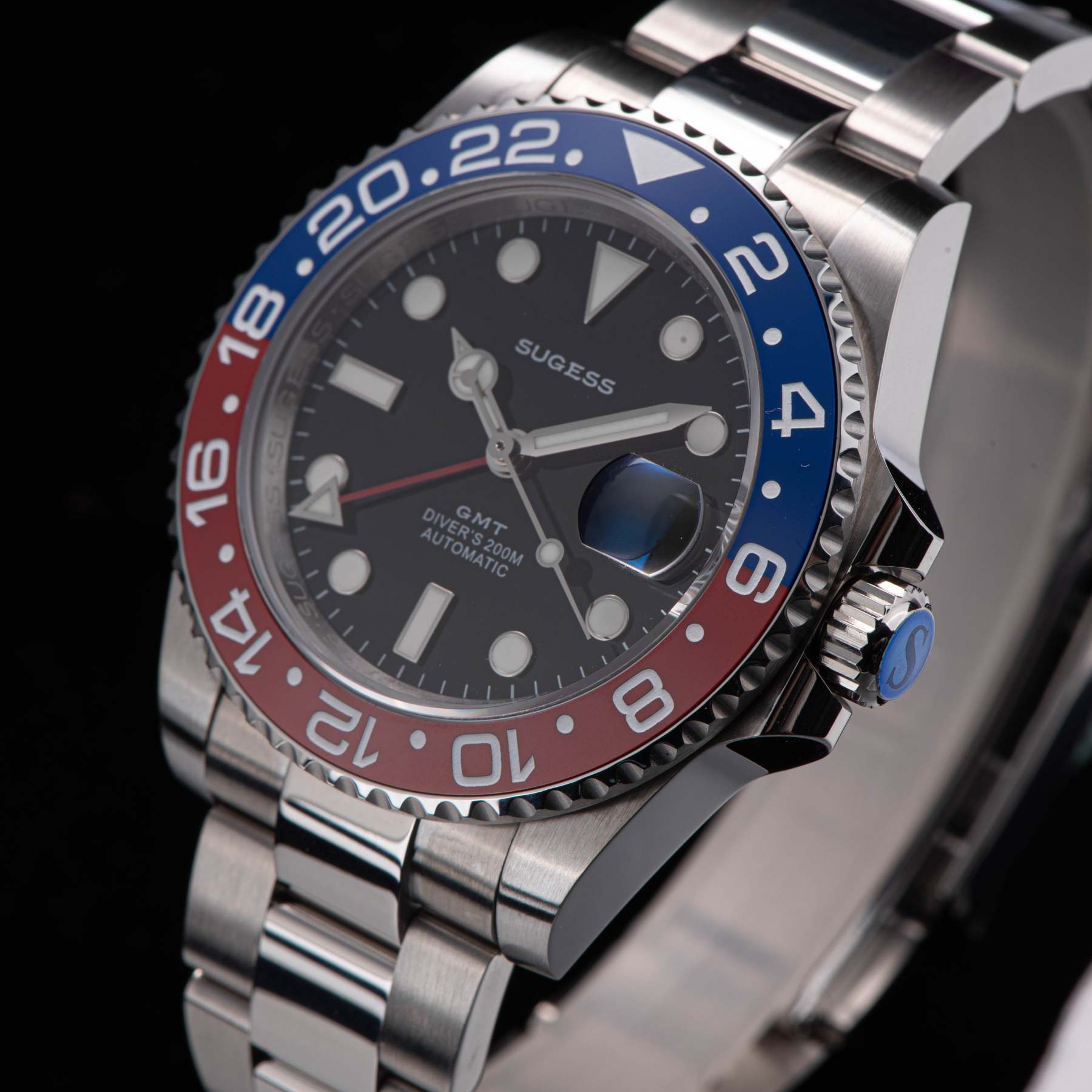 GMT DIVER'S SU126710BLRO V2 Red & Blue Bezel-TIME.SHOP