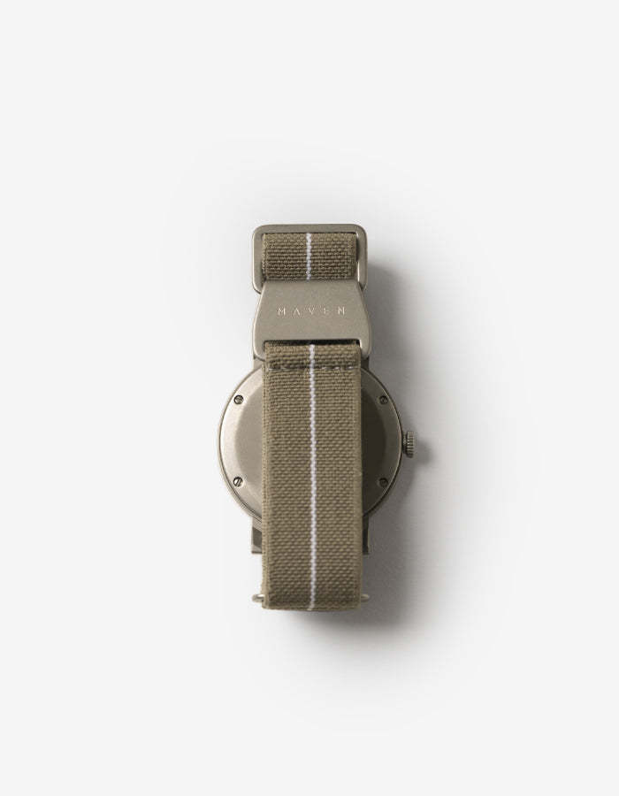 MAVEN WATCH: MUS-03 KHAKI P 40MM-TIME.SHOP