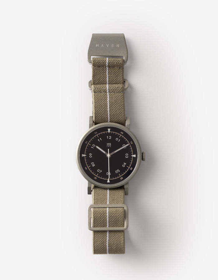 MAVEN WATCH: MUS-03 KHAKI P 40MM-TIME.SHOP