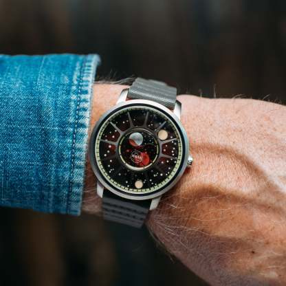 Xeric NASA Apollo 15 American Moonphase Red Dwarf-TIME.SHOP