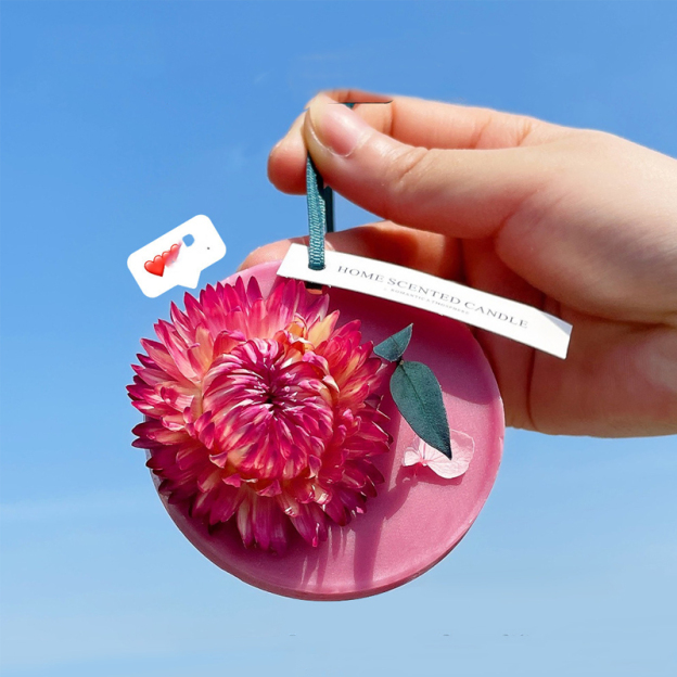 Comprimé d'aromathérapie avec fleurs séchées