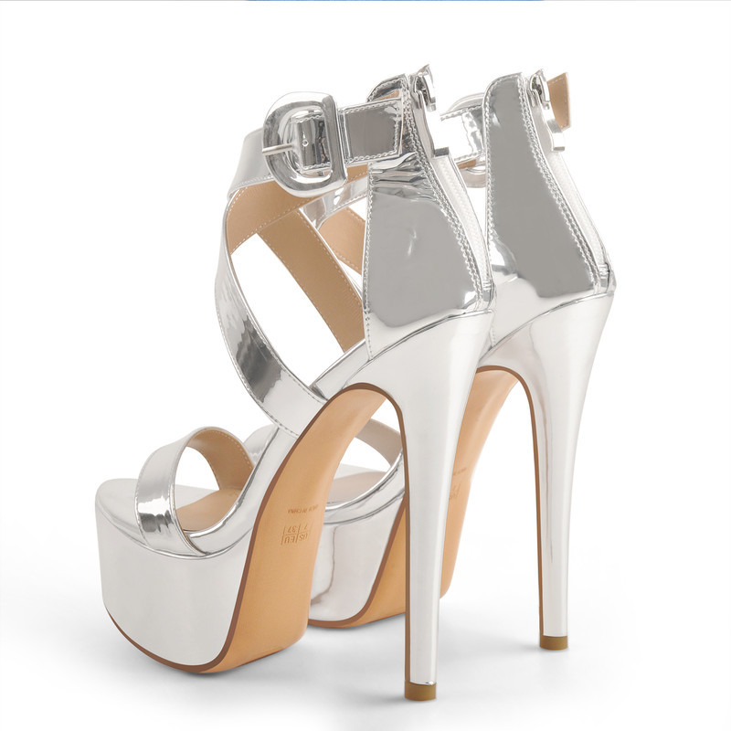 Plateau Stiletto Sandalen mit verbreiterten Knöchelriemen Lackleder