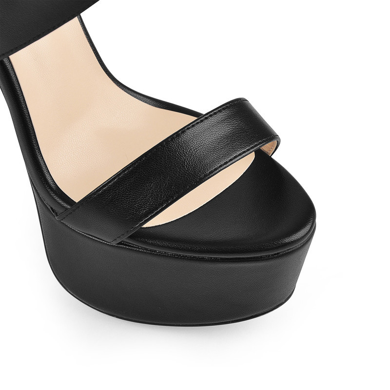 Plateau Stiletto Sandalen mit verbreiterten Knöchelriemen