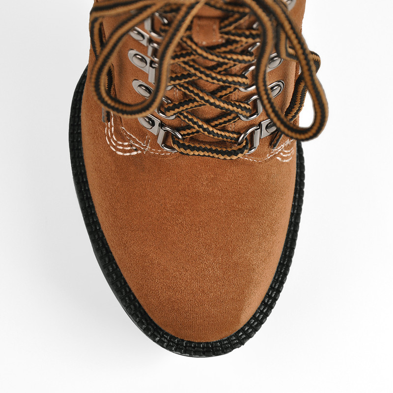 Plateau-Schnürstiefel aus dem Segeltuch mit klobigem Absatz