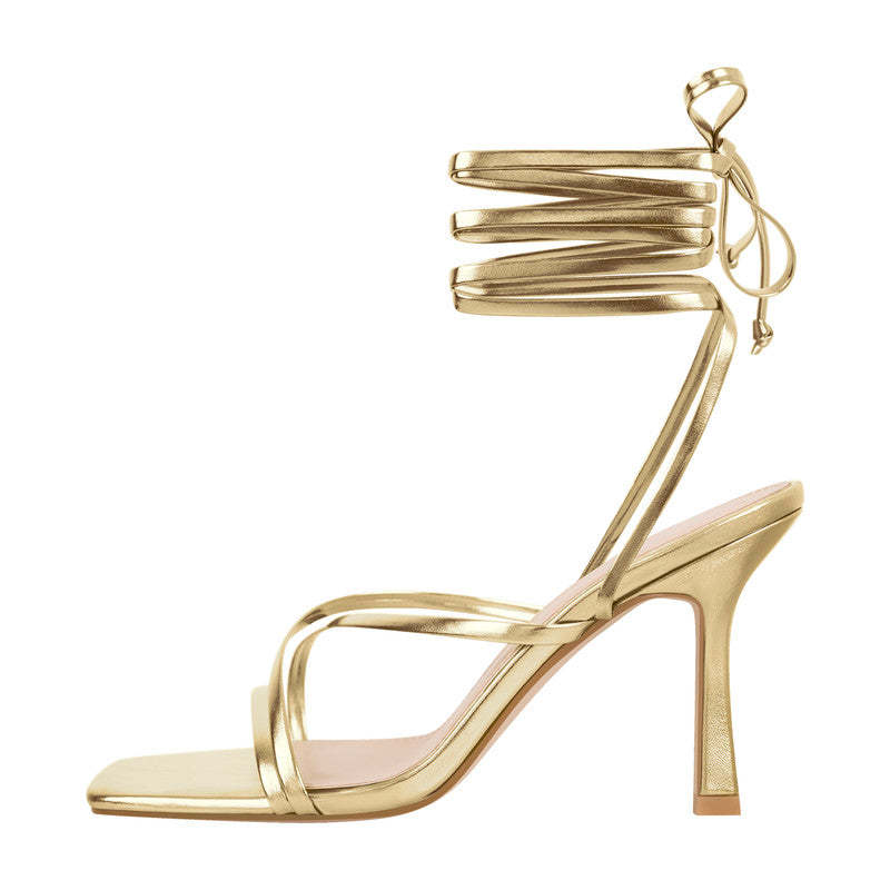 Stiletto Sandalen mit Knöchelriemen und eckiger Zehenpartie