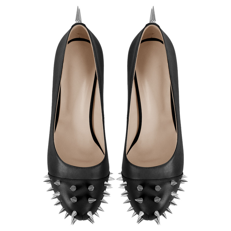 Plateau Stiletto Pumps mit runder Zehenpartie und Nieten