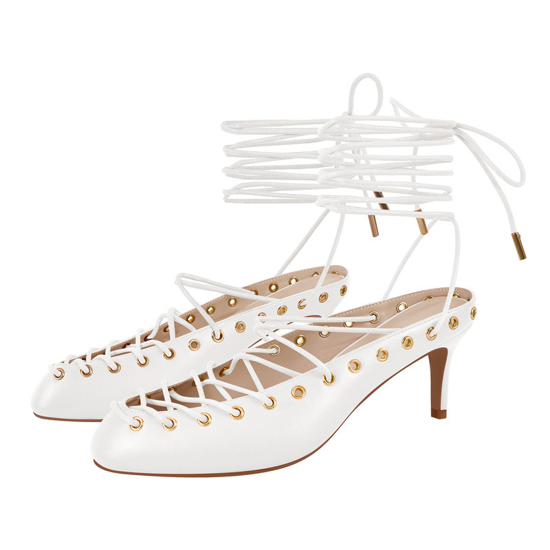 Pantoletten mit runder Zehenpartie und Schnürung