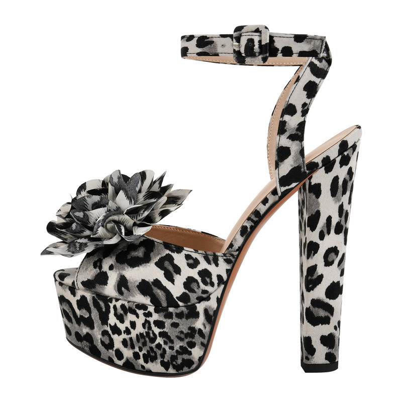 Plateau Sandalen mit Leopardenmuster und Blumenmuster