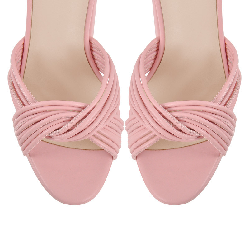 Sandalen mit runder Zehenpartie und Plateau Schnallenriemen