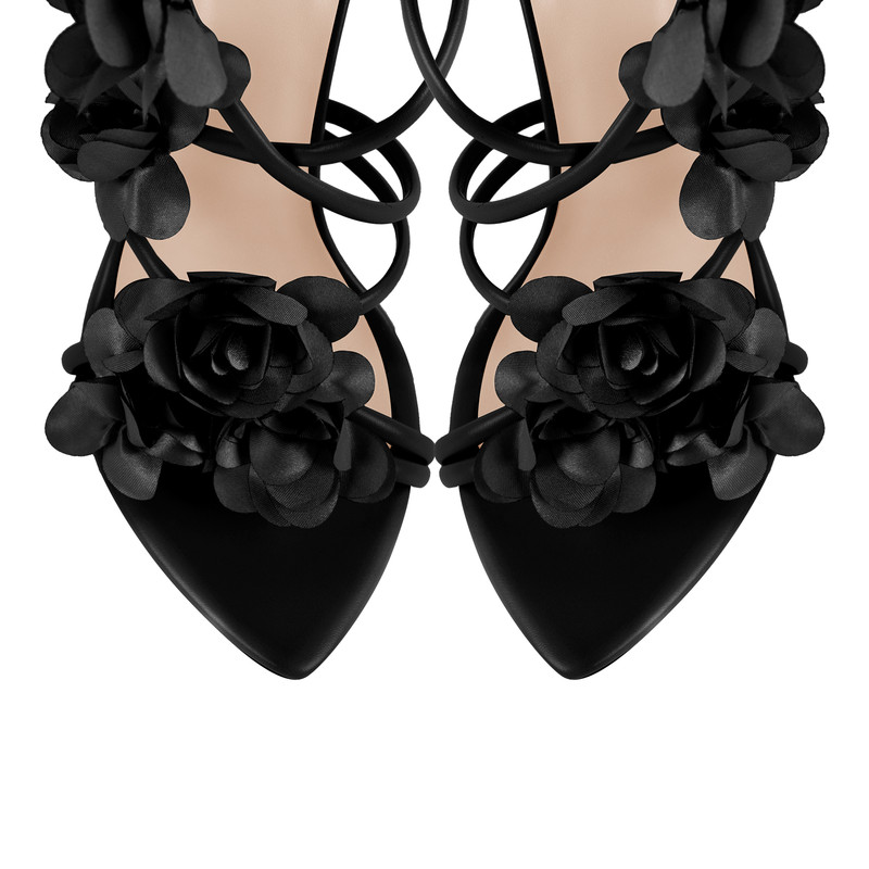 Riemchensandalen mit Blumenmuster und Schnürung