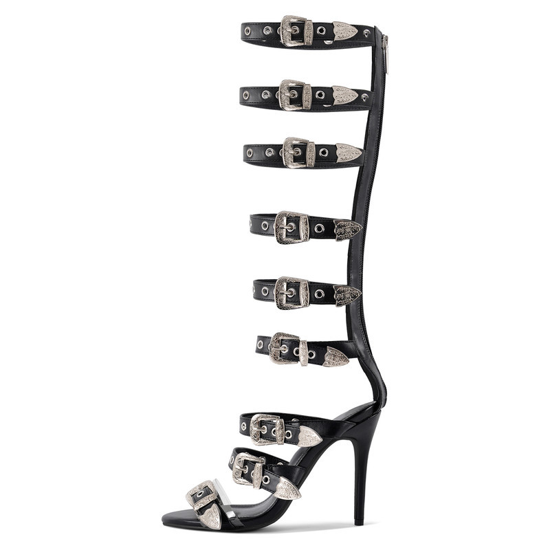 Stiefeletten mit Stiletto Absatz und metallischer Schnalle