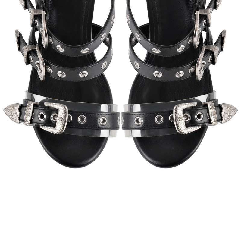 Stiefeletten mit Stiletto Absatz und metallischer Schnalle