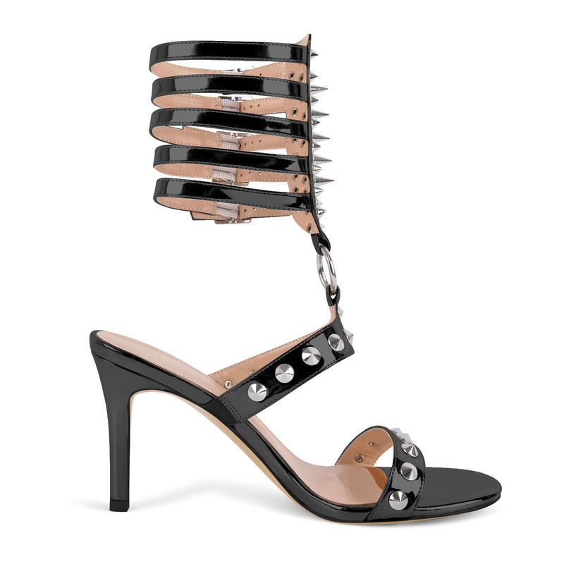 Sandalen mit Riemchen und mehreren Schnallen