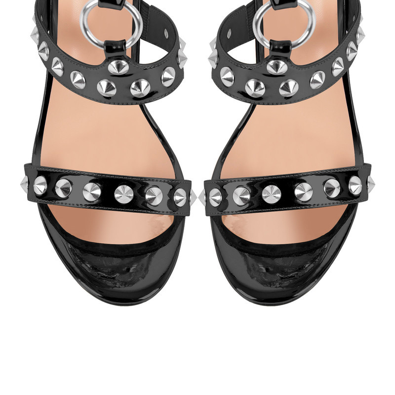 Sandalen mit Riemchen und mehreren Schnallen