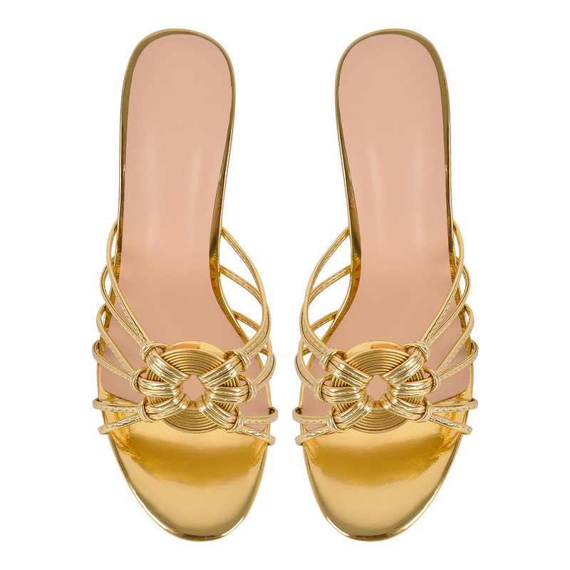 Sandalen mit runder Zehenpartie und Knoten