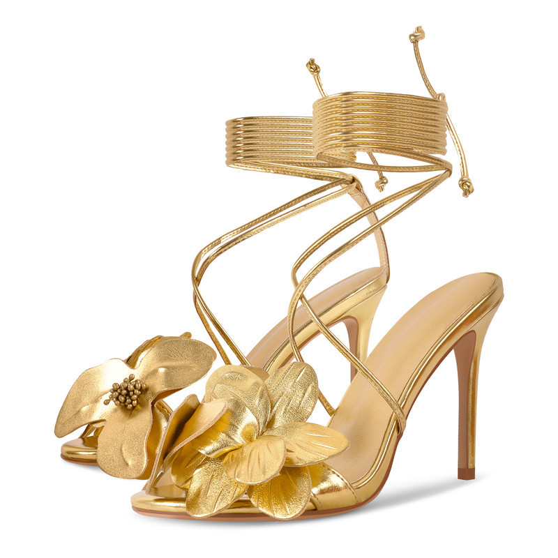 Goldene High Heel Sandalen mit Blumen
